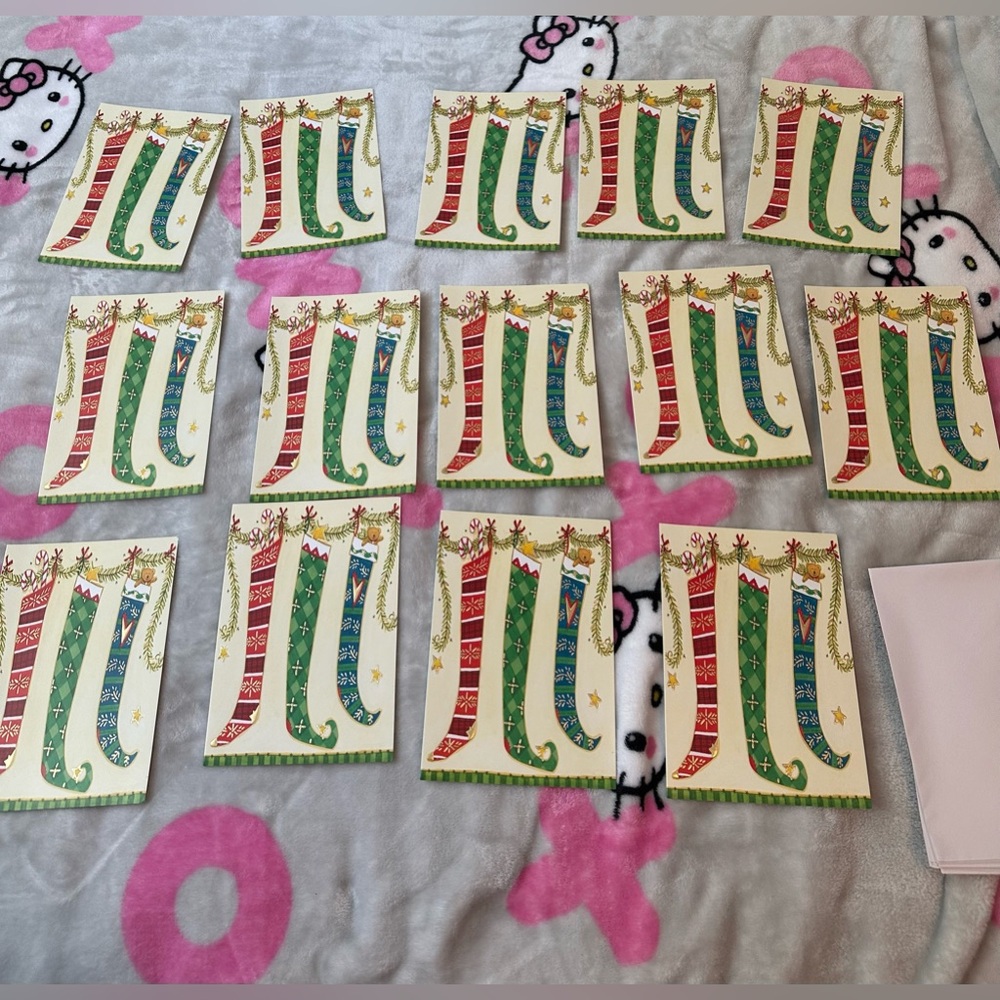 14 Christmas holiday stocking cards and white envelopes brand new